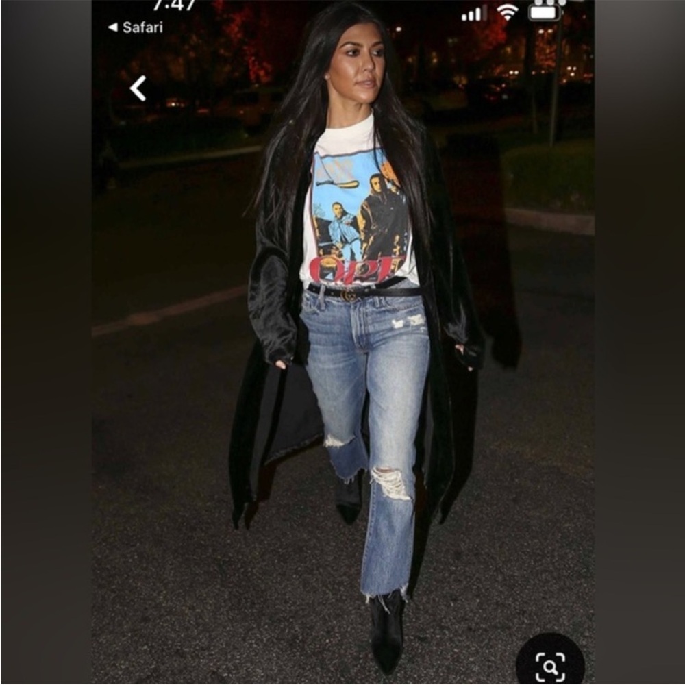 MOTHER The Insider Crop Step Fray Jeans in Reckless on Shiny White Vespa Size 26 - Picture 2 of 11